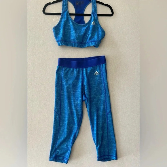 Adidas tech  fit sport bra and cropped leggings Sz S - Picture 1 of 12